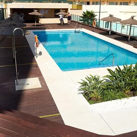 Roy Boston - Luxury Apartment