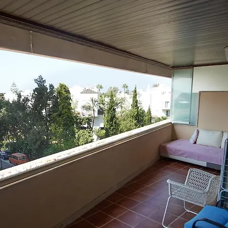 Roy Boston - Luxury * Marbella